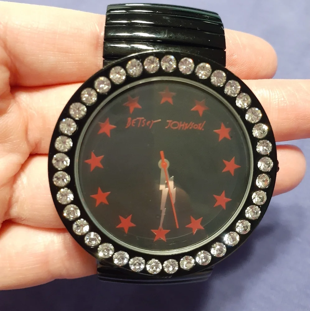 Betsey Johnson big black red star watch *Vintage!* *Rare!*
